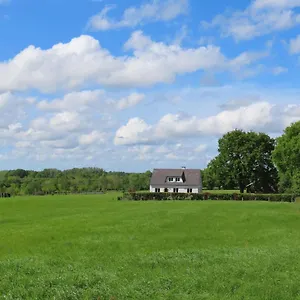 La Maison Aux Pignons Verts Hébergement de vacances