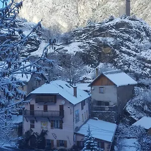  Auberge de jeunesse Les Terres Blanches De France